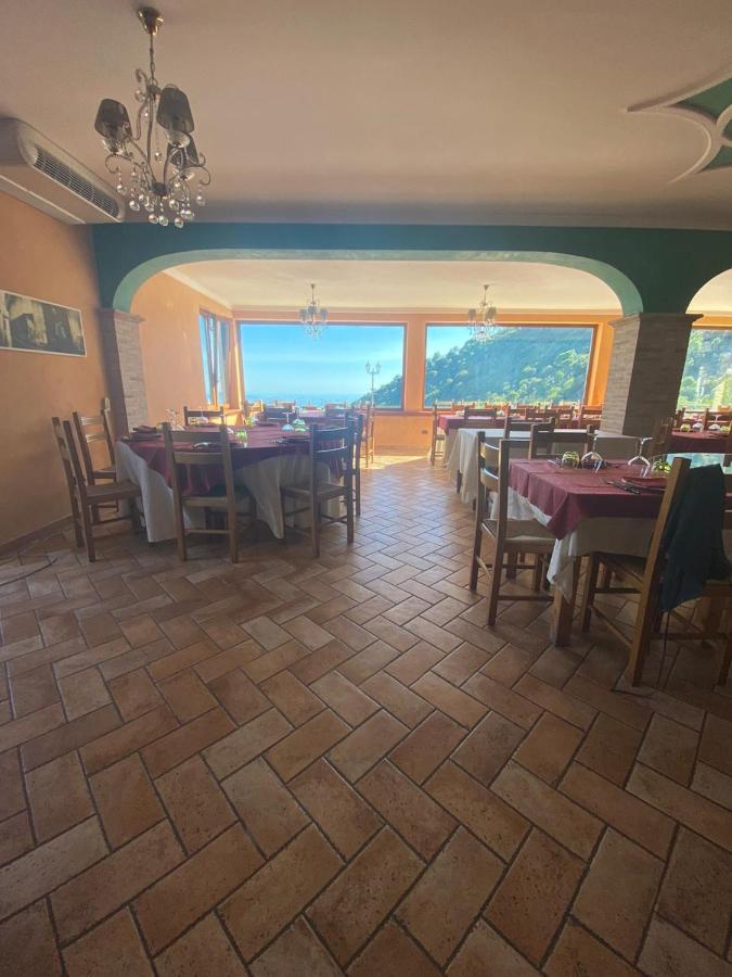 Вилла Agriturismo Collecammino Lenola Экстерьер фото